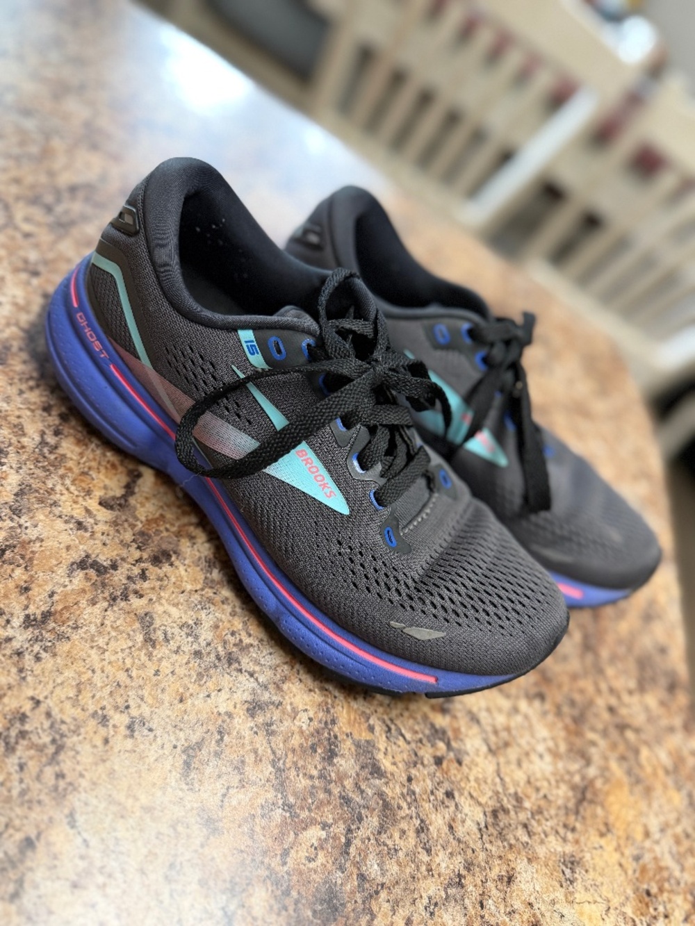 Women's Brooks Running Shoes Size 8